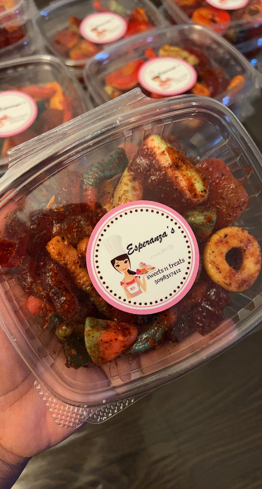 Mixed gummies enchilados